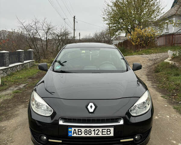 Черный Рено Флюенс, объемом двигателя 1.6 л и пробегом 195 тыс. км за 6800 $, фото 1 на Automoto.ua