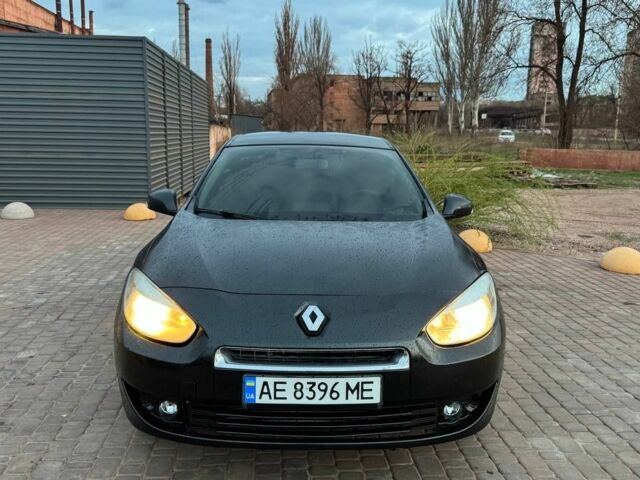 Чорний Рено Флюенс, об'ємом двигуна 1.5 л та пробігом 356 тис. км за 3800 $, фото 1 на Automoto.ua