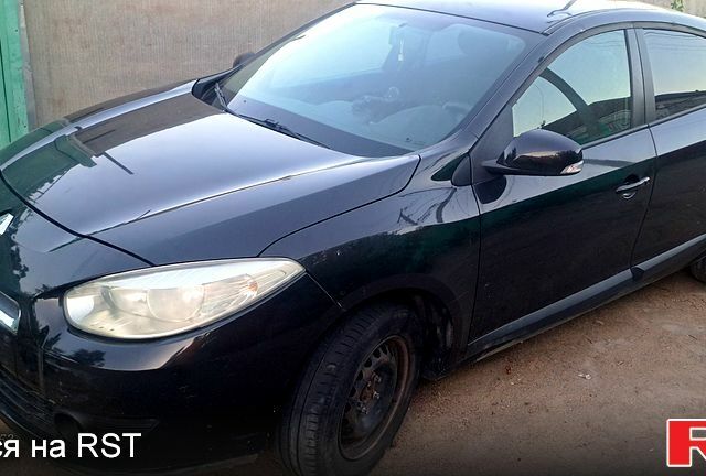Чорний Рено Флюенс, об'ємом двигуна 1.6 л та пробігом 115 тис. км за 5650 $, фото 1 на Automoto.ua