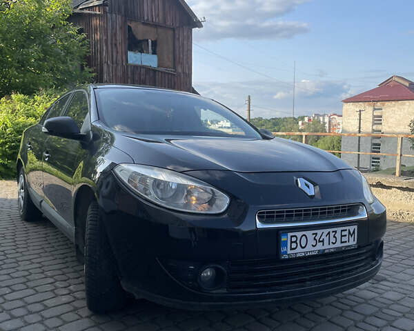 Черный Рено Флюенс, объемом двигателя 1.6 л и пробегом 230 тыс. км за 5555 $, фото 1 на Automoto.ua