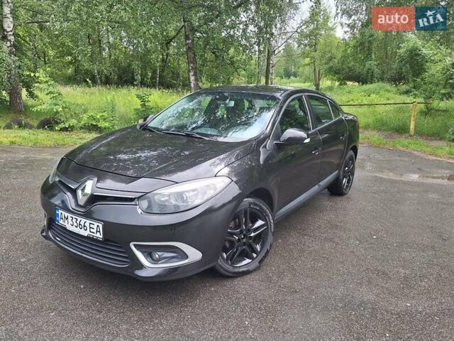 Черный Рено Флюенс, объемом двигателя 1.6 л и пробегом 159 тыс. км за 7300 $, фото 1 на Automoto.ua