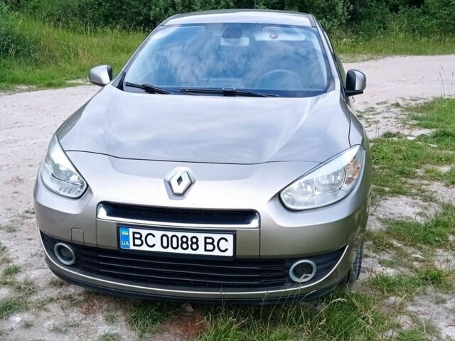 Коричневий Рено Флюенс, об'ємом двигуна 1.5 л та пробігом 190 тис. км за 6500 $, фото 1 на Automoto.ua