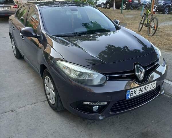 Рено Флюенс 2013 в Вараш (Кузнецовск) на Automoto.ua Коричневый Рено Флюенс, объемом двигателя 2 л и пробегом 53 тыс. км за 10300 $, фото 1 на Automoto.ua