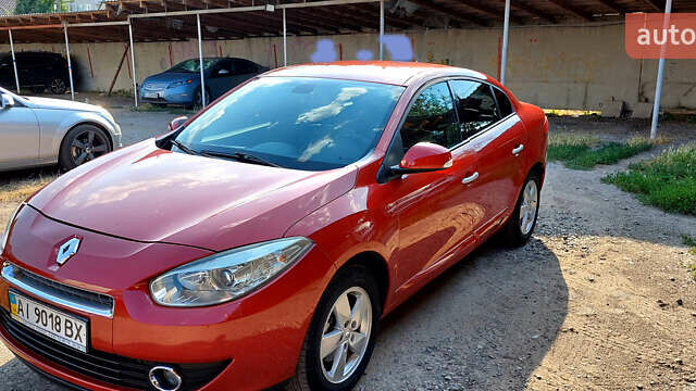 Червоний Рено Флюенс, об'ємом двигуна 2 л та пробігом 98 тис. км за 7000 $, фото 1 на Automoto.ua