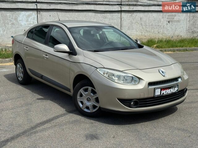 Рено Флюенс, объемом двигателя 1.6 л и пробегом 264 тыс. км за 6199 $, фото 1 на Automoto.ua