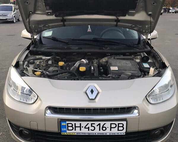 Рено Флюенс, объемом двигателя 1.5 л и пробегом 161 тыс. км за 6900 $, фото 1 на Automoto.ua