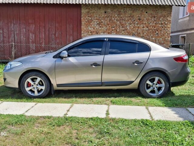 Рено Флюенс, объемом двигателя 1.6 л и пробегом 160 тыс. км за 6250 $, фото 1 на Automoto.ua
