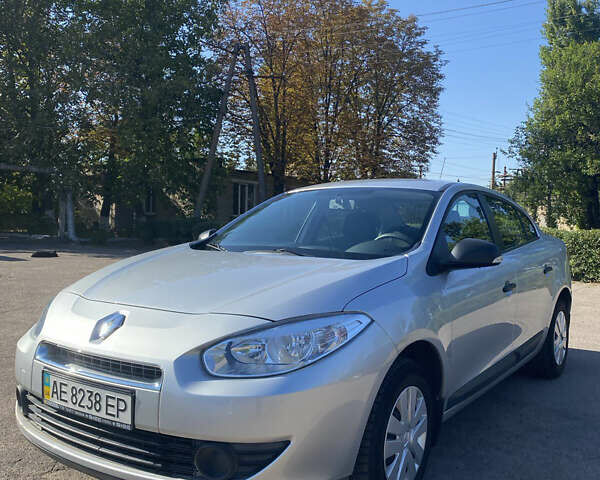 Рено Флюенс, об'ємом двигуна 1.6 л та пробігом 36 тис. км за 8100 $, фото 1 на Automoto.ua