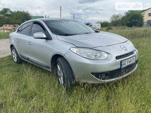 Рено Флюенс, объемом двигателя 1.6 л и пробегом 213 тыс. км за 6700 $, фото 1 на Automoto.ua