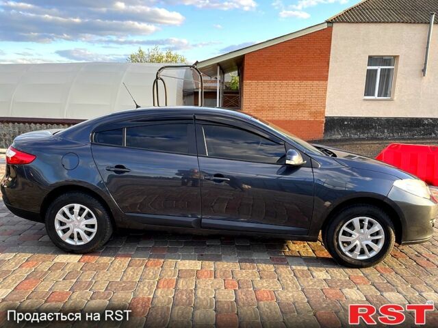 Рено Флюенс, объемом двигателя 1.5 л и пробегом 0 тыс. км за 6300 $, фото 1 на Automoto.ua