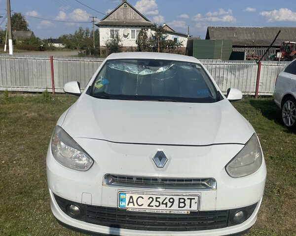 Рено Флюенс, объемом двигателя 1.6 л и пробегом 195 тыс. км за 6300 $, фото 1 на Automoto.ua