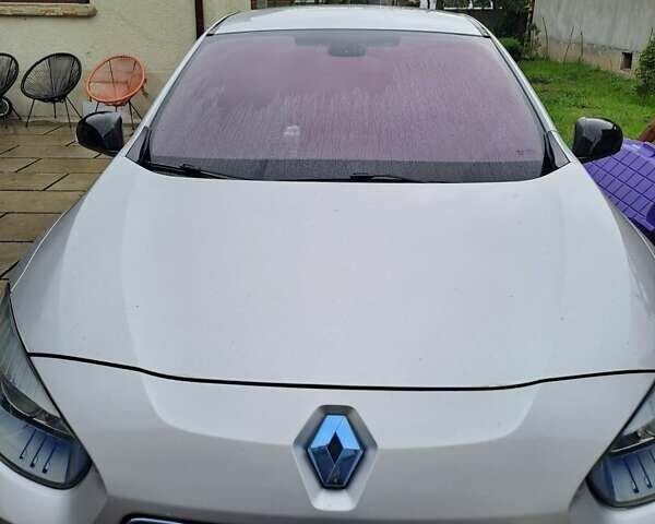Рено Флюенс, об'ємом двигуна 0 л та пробігом 144 тис. км за 4500 $, фото 1 на Automoto.ua