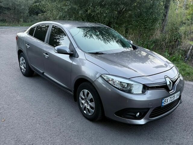 Рено Флюенс, объемом двигателя 1.5 л и пробегом 380 тыс. км за 6150 $, фото 1 на Automoto.ua