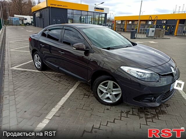 Рено Флюенс, объемом двигателя 16 л и пробегом 154 тыс. км за 12000 $, фото 1 на Automoto.ua