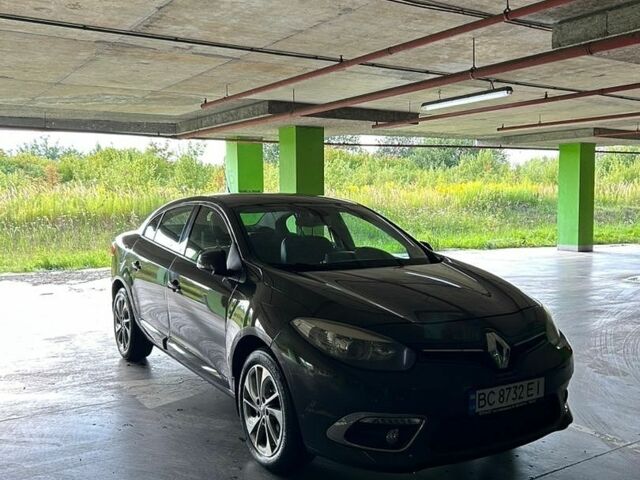 Рено Флюенс, объемом двигателя 1.5 л и пробегом 230 тыс. км за 9500 $, фото 1 на Automoto.ua