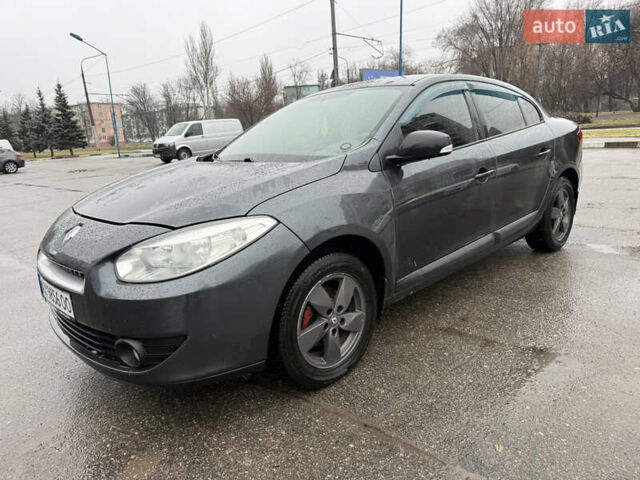 Сірий Рено Флюенс, об'ємом двигуна 1.6 л та пробігом 193 тис. км за 5700 $, фото 1 на Automoto.ua