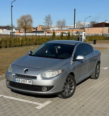 Сірий Рено Флюенс, об'ємом двигуна 1.46 л та пробігом 280 тис. км за 6500 $, фото 1 на Automoto.ua