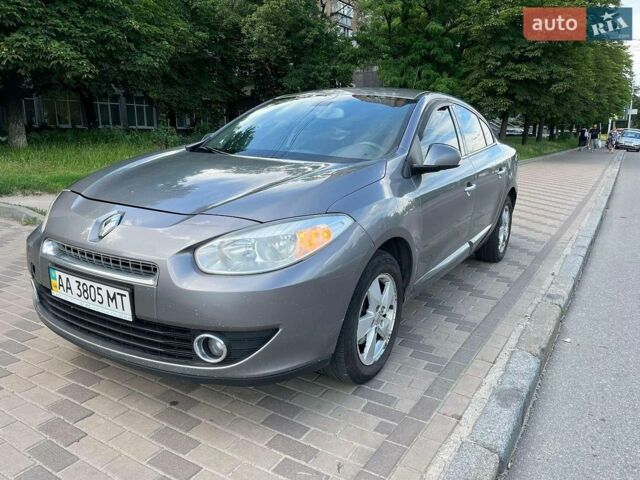 Сірий Рено Флюенс, об'ємом двигуна 2 л та пробігом 221 тис. км за 4500 $, фото 1 на Automoto.ua
