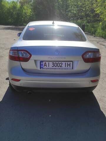 Серый Рено Флюенс, объемом двигателя 1.6 л и пробегом 197 тыс. км за 5400 $, фото 1 на Automoto.ua