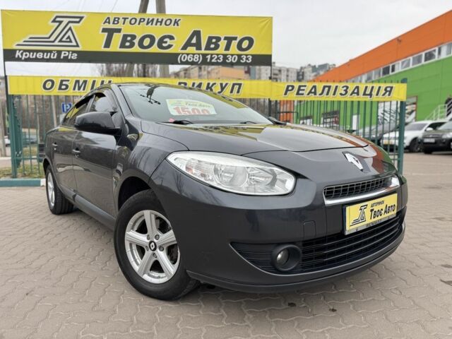 Серый Рено Флюенс, объемом двигателя 1.6 л и пробегом 186 тыс. км за 6999 $, фото 1 на Automoto.ua