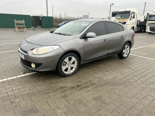 Сірий Рено Флюенс, об'ємом двигуна 1.5 л та пробігом 260 тис. км за 5500 $, фото 1 на Automoto.ua