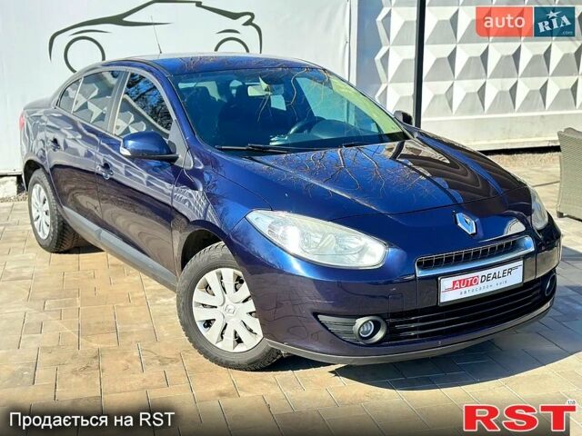 Синий Рено Флюенс, объемом двигателя 1.5 л и пробегом 190 тыс. км за 5800 $, фото 1 на Automoto.ua