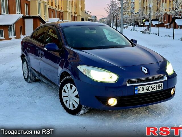 Синий Рено Флюенс, объемом двигателя 1.6 л и пробегом 22400 тыс. км за 6300 $, фото 1 на Automoto.ua