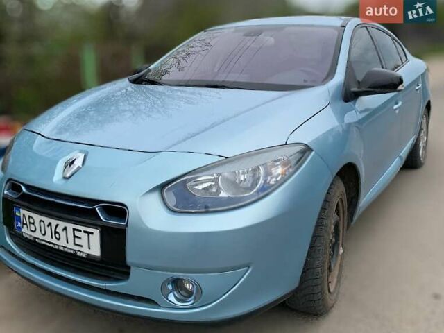 Синий Рено Флюенс, объемом двигателя 0 л и пробегом 84 тыс. км за 6700 $, фото 1 на Automoto.ua