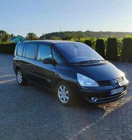 Серый Рено Гранд Эспейс, объемом двигателя 2 л и пробегом 215 тыс. км за 6500 $, фото 1 на Automoto.ua