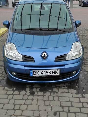Синій Рено Grand Modus, об'ємом двигуна 1.1 л та пробігом 85 тис. км за 4800 $, фото 1 на Automoto.ua