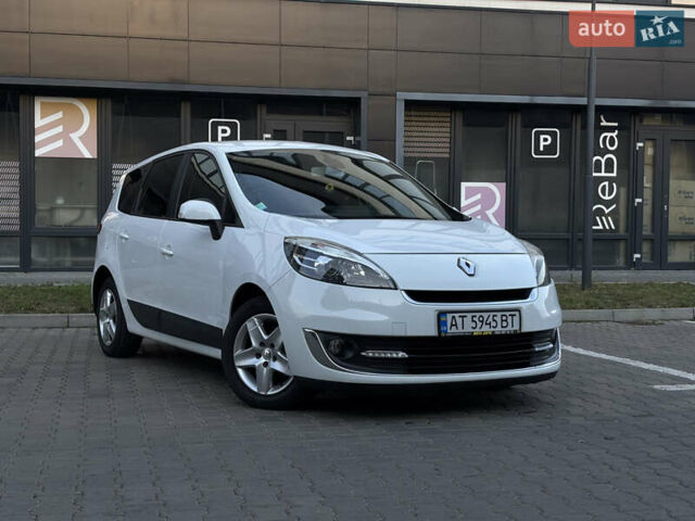 Білий Рено Гранд Сценік, об'ємом двигуна 1.5 л та пробігом 201 тис. км за 8399 $, фото 1 на Automoto.ua