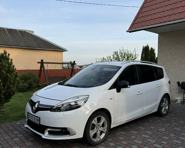 Білий Рено Гранд Сценік, об'ємом двигуна 1.5 л та пробігом 270 тис. км за 8999 $, фото 1 на Automoto.ua