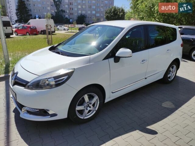 Белый Рено Гранд Сценик, объемом двигателя 1.46 л и пробегом 255 тыс. км за 8900 $, фото 1 на Automoto.ua