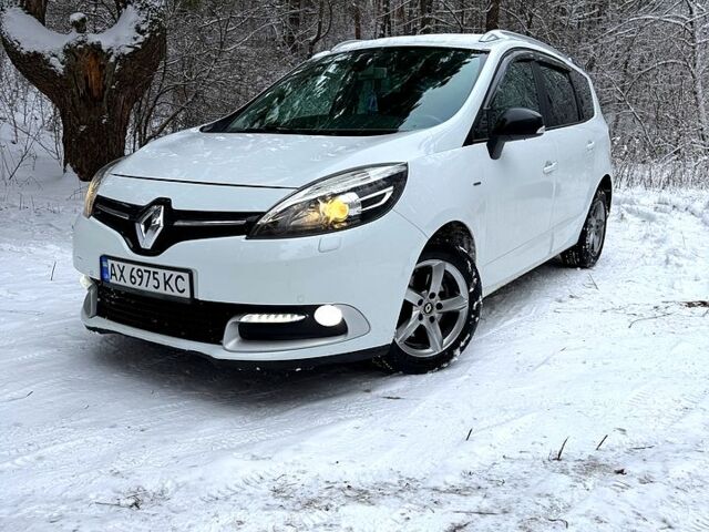 Білий Рено Гранд Сценік, об'ємом двигуна 1.6 л та пробігом 290 тис. км за 10500 $, фото 1 на Automoto.ua
