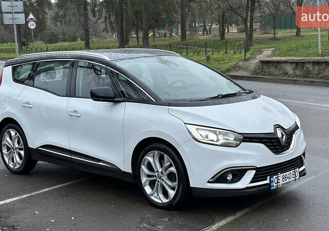 Белый Рено Гранд Сценик, объемом двигателя 1.46 л и пробегом 221 тыс. км за 16500 $, фото 1 на Automoto.ua