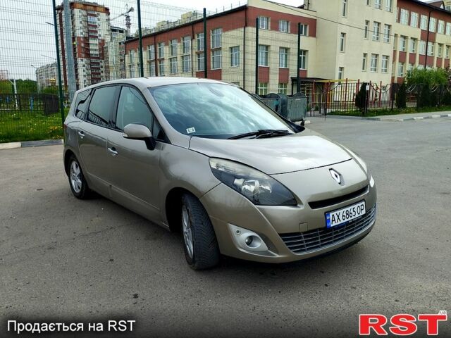 Бежевый Рено Гранд Сценик, объемом двигателя 1.5 л и пробегом 258 тыс. км за 6400 $, фото 1 на Automoto.ua