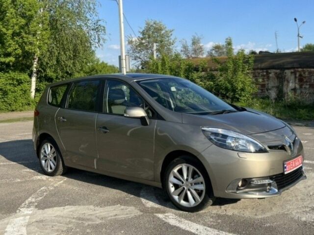 Бежевый Рено Гранд Сценик, объемом двигателя 1.5 л и пробегом 220 тыс. км за 9500 $, фото 1 на Automoto.ua