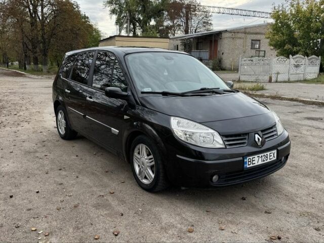 Черный Рено Гранд Сценик, объемом двигателя 2 л и пробегом 280 тыс. км за 4450 $, фото 1 на Automoto.ua