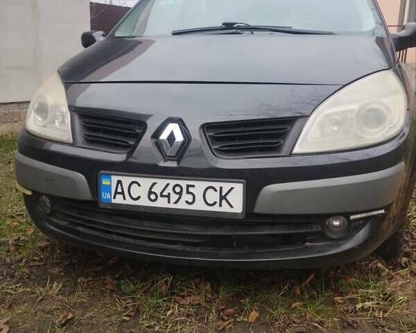 Черный Рено Гранд Сценик, объемом двигателя 1.87 л и пробегом 395 тыс. км за 4500 $, фото 1 на Automoto.ua