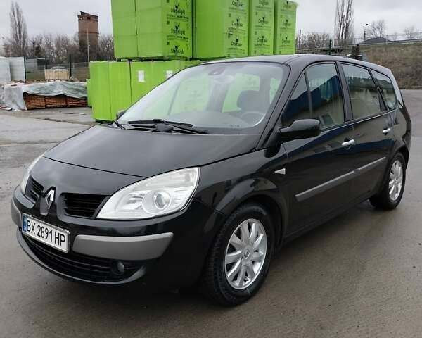 Черный Рено Гранд Сценик, объемом двигателя 2 л и пробегом 232 тыс. км за 5850 $, фото 1 на Automoto.ua