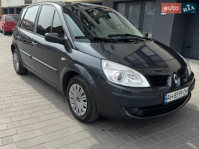 Черный Рено Гранд Сценик, объемом двигателя 1.6 л и пробегом 260 тыс. км за 5200 $, фото 1 на Automoto.ua
