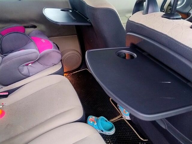 Черный Рено Гранд Сценик, объемом двигателя 1.9 л и пробегом 255 тыс. км за 5100 $, фото 1 на Automoto.ua