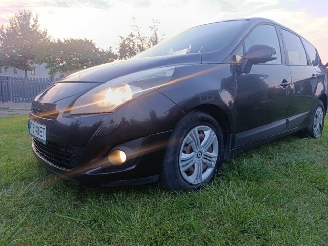 Чорний Рено Гранд Сценік, об'ємом двигуна 1.9 л та пробігом 355 тис. км за 6600 $, фото 1 на Automoto.ua