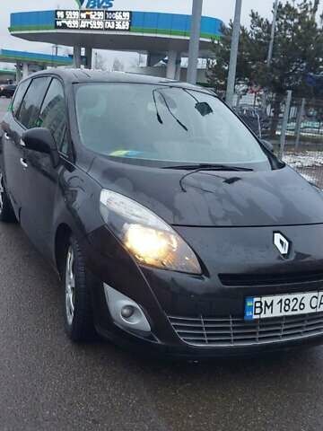 Чорний Рено Гранд Сценік, об'ємом двигуна 2 л та пробігом 235 тис. км за 7200 $, фото 1 на Automoto.ua