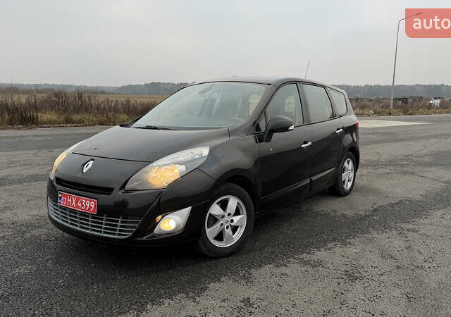 Черный Рено Гранд Сценик, объемом двигателя 1.6 л и пробегом 219 тыс. км за 7700 $, фото 1 на Automoto.ua