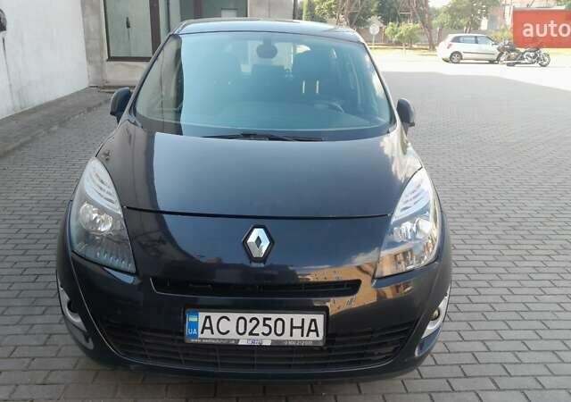 Рено Гранд Сценік 2009 у Луцьку на Automoto.ua Чорний Рено Гранд Сценік, об'ємом двигуна 2 л та пробігом 400 тис. км за 5678 $, фото 1 на Automoto.ua