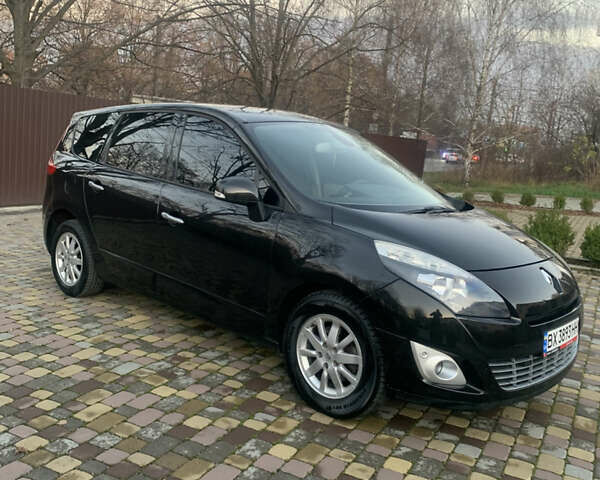 Черный Рено Гранд Сценик, объемом двигателя 1.4 л и пробегом 198 тыс. км за 5700 $, фото 1 на Automoto.ua