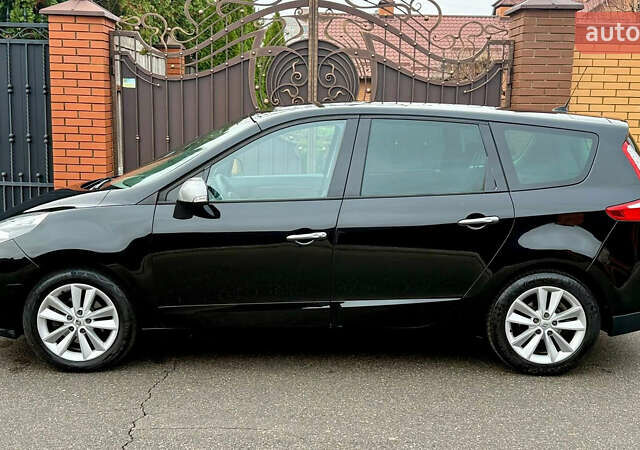 Чорний Рено Гранд Сценік, об'ємом двигуна 1.4 л та пробігом 208 тис. км за 7300 $, фото 1 на Automoto.ua