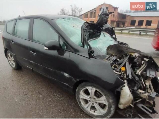 Черный Рено Гранд Сценик, объемом двигателя 1.5 л и пробегом 230 тыс. км за 2700 $, фото 1 на Automoto.ua