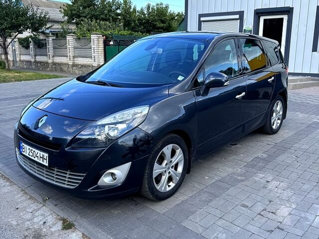 Черный Рено Гранд Сценик, объемом двигателя 1.5 л и пробегом 318 тыс. км за 7100 $, фото 1 на Automoto.ua